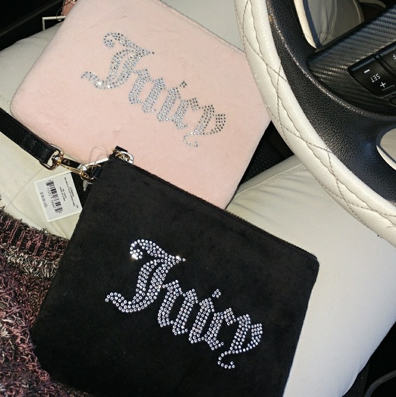 $198⬇New Juicy Couture |velour rhinestone wristlet - Picture 2 of 7